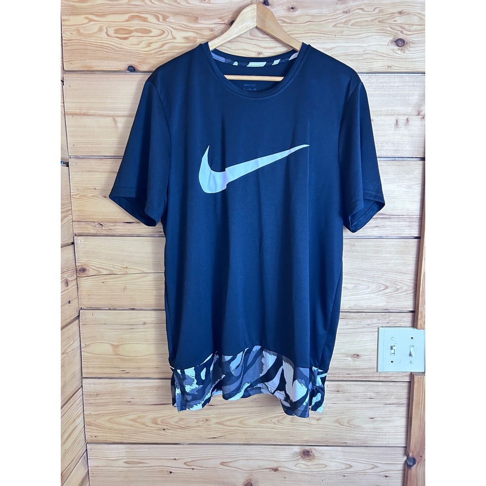 Black Dri-FIT Swoosh Graphic T-Shirt Camo Trim Mens Size XL Nike #Nike
